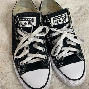 Low Top Converse - Size 8.5